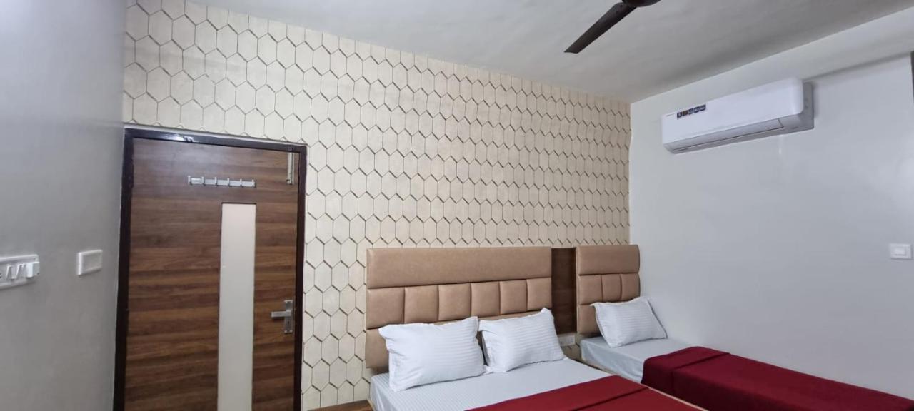 The Appolo Regency Apartment Chennai Exterior photo